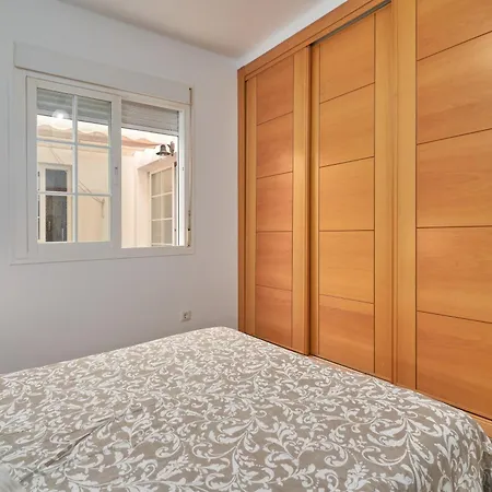 Vivienda Con Piscina * Nerja