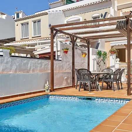 Vivienda Con Piscina Apartment